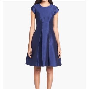 🔸Kate Spade🔸Navy Vail Fit Size 2 Dress